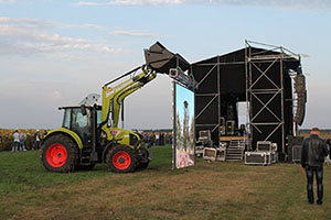 Нічний День Поля