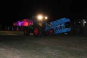 Нічний День Поля