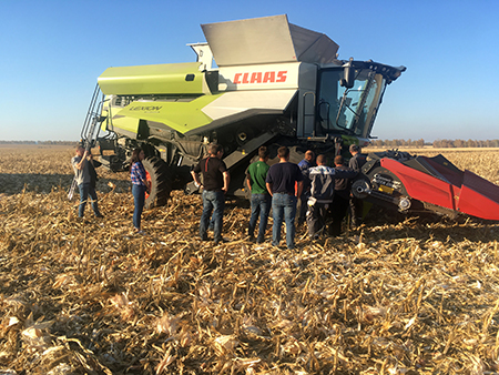 Демонстрація зернозбирального комбайна CLAAS LEXION 7700