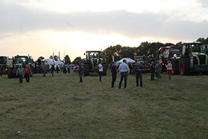 Нічний День Поля