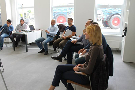 Переговори та продажі