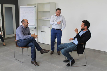 Переговори та продажі