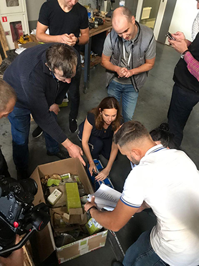 Ранок понеділка почався із ...квесту!